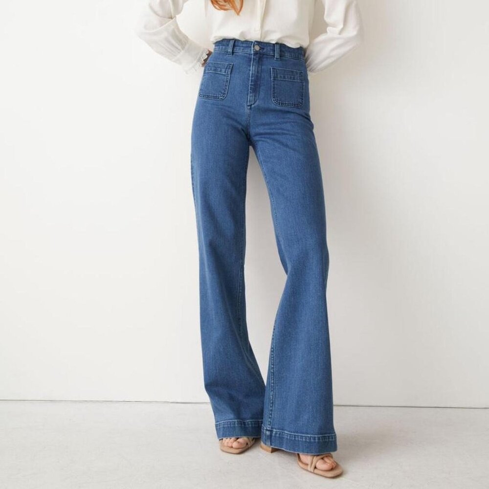 & Other Stories Flare Jeans, Size 28, Deep Blue, High Waist, High Rise, Like New - Picture 4 of 16